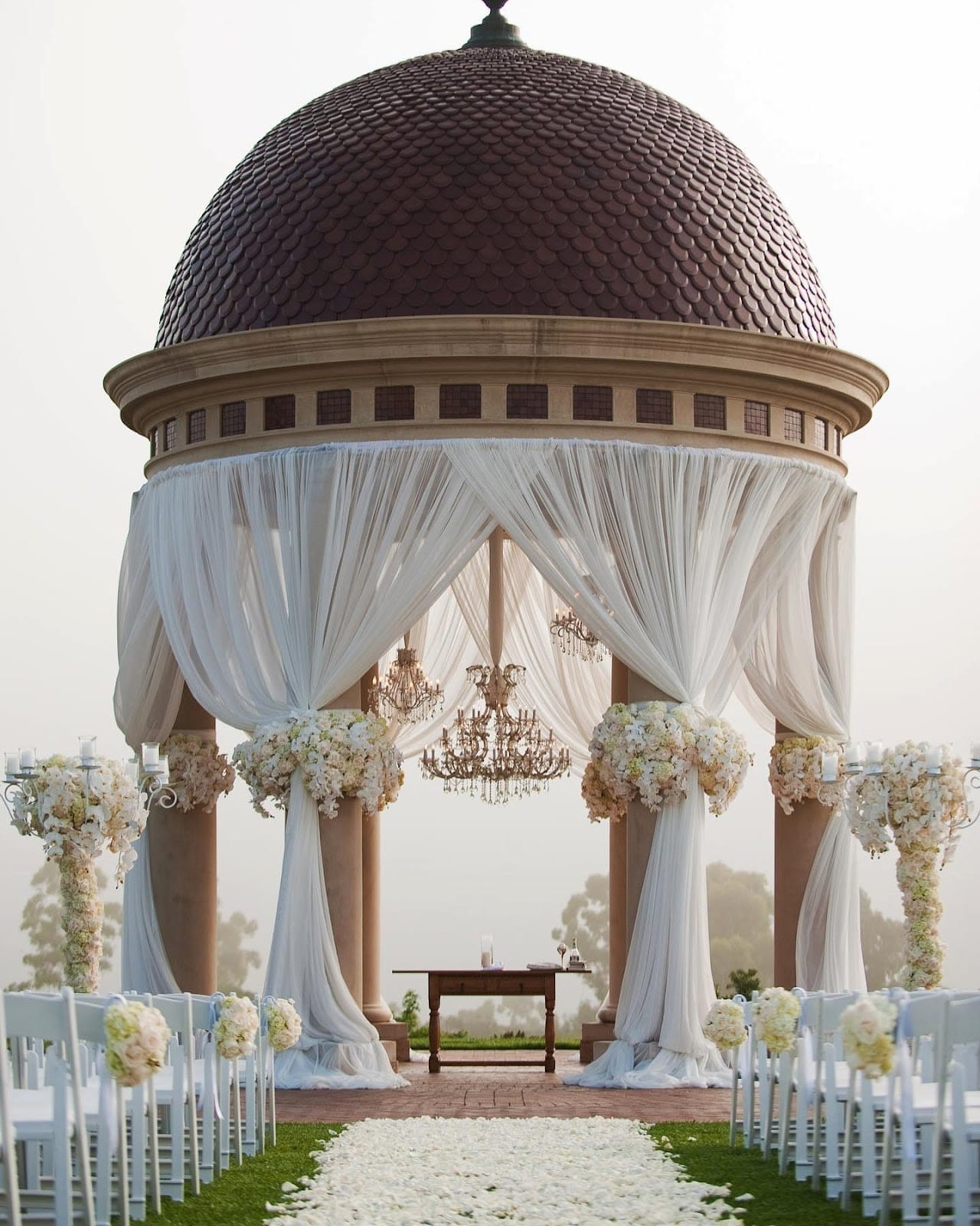 Florists for Luxury Weddings
